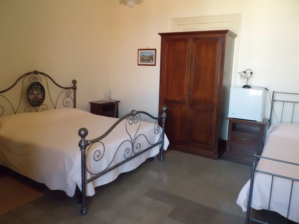 Etna Wine Azienda Agrituristica Passopisciaro ภายนอก รูปภาพ